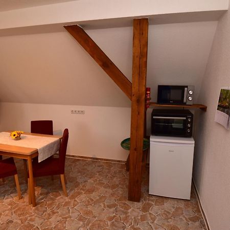 Ferienwohnung Am Hafen ลืบเบอเนา ภายนอก รูปภาพ