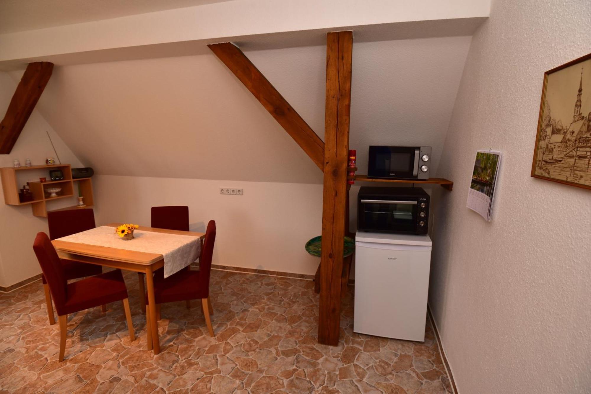 Ferienwohnung Am Hafen ลืบเบอเนา ภายนอก รูปภาพ