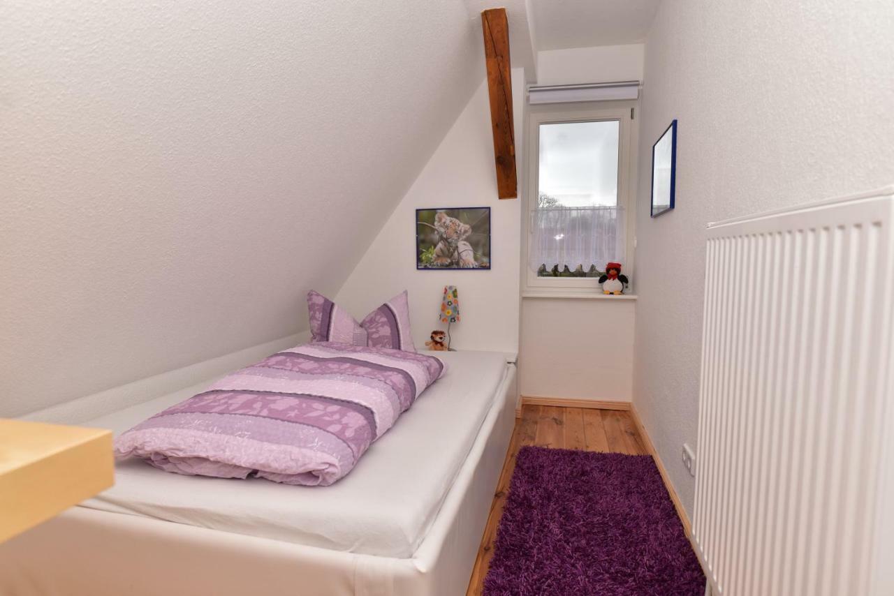Ferienwohnung Am Hafen ลืบเบอเนา ภายนอก รูปภาพ